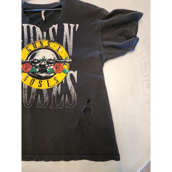 Guns N' Roses Rock band T-Shirt Women's SZ Large Distressed - Picture 4 of 9